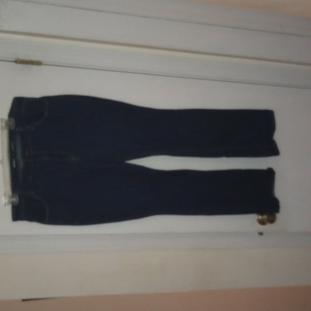 Old Navy Mid-Rise Kicker Boot-Cut Size 16